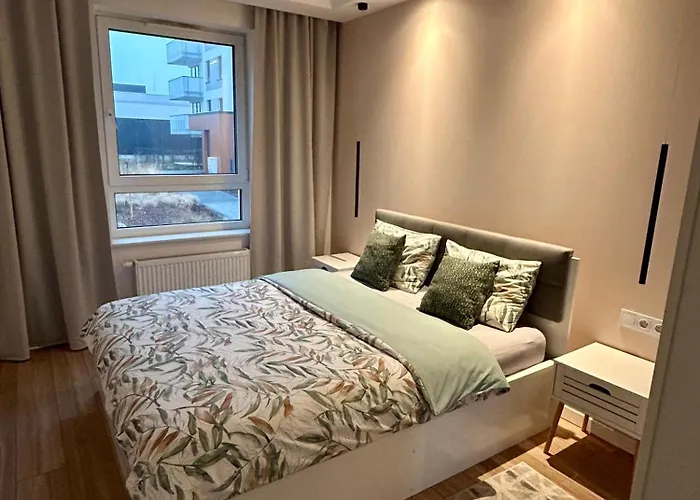 Nowy Apartament W Okolicach Centrum
